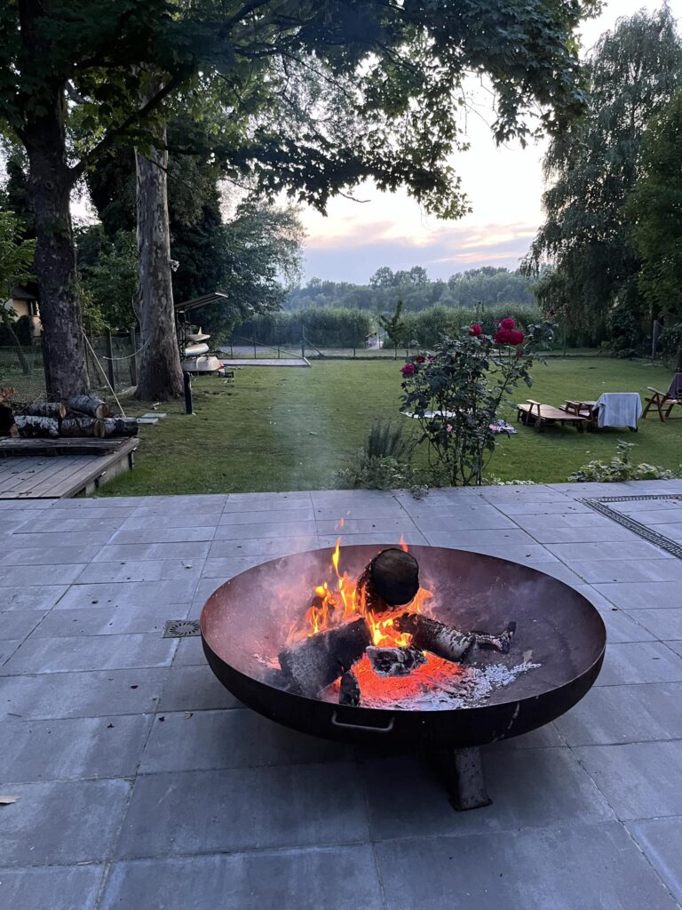 vízparti kerti grilles szállás nagy kerttel vízparti kerti grilles szállás nagy kerttel